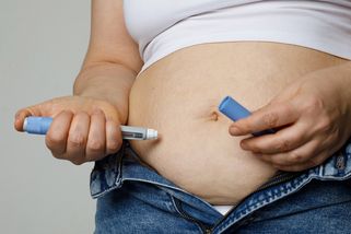 Ozempic: Zázrak na hubnutí, nebo cesta bez návratu? Lékaři varují před riziky i výrazným nárůstem...
