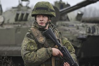 CNN: Záminkou pro invazi na Ukrajinu mohou být falešné útoky Rusů na vlastní cíle - Novinky