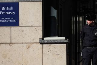 Rusko kvůli údajné špionáži vyhostilo britského diplomata - Novinky