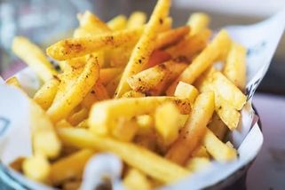 fresh.iprima.cz/hranolky-maji-od-unora-dvoji-pohlavi-ustupuje-cestina-genderove-rovnopravnosti-207329