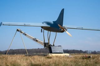 Terčem útoku je výrobce dronů, které se osvědčily na Ukrajině - Seznam Zprávy