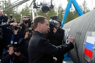 Tohle je dno. Sankce vrátily ruský vývoz plynu do...