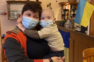 Pečuje o syna s leukemií, kvůli změně dávek ale zůstala Ukrajinka bez peněz - Seznam Zprávy