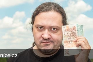 Jen hotovost! Obchodníci přestávají brát karty, potvrzuje i průzkum