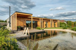 Dům jižního slunce je nekomplikovanou dřevostavbou zařízenou podle feng-šuej - Novinky