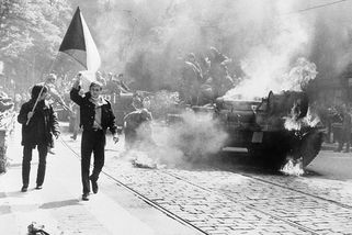 Vlny ukazují zrůdnost komunistů. Zaskočí i otrlé estébáky - Médium.cz