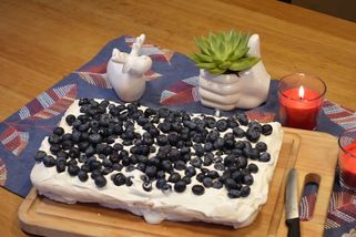 Upečte na Silvestra nadýchaný dort Pavlova. Je snadný a nikdo mu neodolá | Tipy pro lepší domov