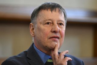 Omezme reklamu na hazard, žádá poslanec STAN. U sportu, kde je jí nejvíce, by ale zůstala - Novinky