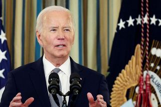 Biden naposledy rozdával Medaile svobody. Vyznamenal Sorose, Clintonovou nebo Messiho - Novinky