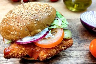 Nevěříte, že existuje lepší hamburger než v restauraci? Tento recept vás přesvědčí | Zdraví na talíři