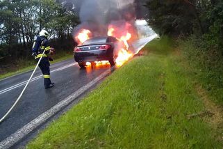 Auto na Táborsku vzplálo za jízdy - Novinky