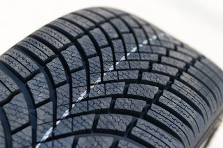 Přezout, či nepřezout? I v létě smíte jezdit na zimních pneumatikách, ale nedělejte to - Garáž.cz