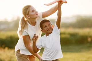 Petra (36): Matčin dávný přešlap nám málem rozbil rodinu. Manžel nevěřil, že dítě, které jsem porodila, je jeho – Lifee.cz