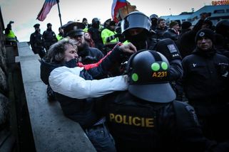 Útoku na Národní muzeum se zúčastnil i děkan Ševčí...