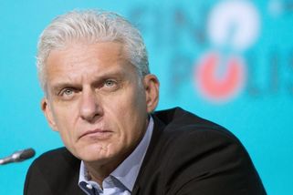 Pos..ná armáda v zemi, kde je všechno na hov.., kritizuje Rusko tamní miliardář - Novinky