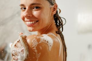 Hygienické návyky Čechů: I když tomu jízda v MHD nenasvědčuje, jsme na tom lépe než zbytek Evropy - Proženy.cz