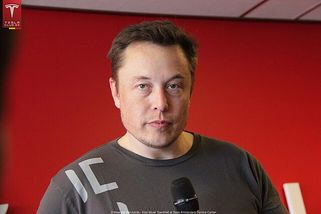 Poznatsvět | Miliardář Elon Musk tvrdí, že spoření na důchod už nemá smysl. Za 10 nebo 20 let to nebude důležité