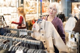 Bezvadný zeštíhlující trik českých seniorek se šíří do celé Evropy. Přišly na to, jak si ubrat opticky 10 kg jedním kusem oblečení