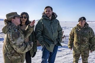 Velitelka americké základny v Grónsku nesouhlasila s Vancem. Skončila - Novinky