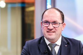 Frank vydíral Háchu jako Macinka Pavla, řekl Výborný. Chtěl jsem poukázat na minulost, hájí se