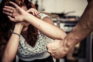 Podmínka za domácí násilí? Bohužel až příliš často! - Proženy.cz