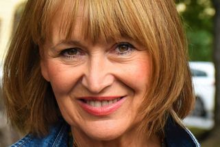 Náklaďák. Z americké mordýřské balady se v podání Petry Černocké stala bezzubá hymna tiráků - Médium.cz