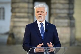 Člen ochranky Petra Pavla boural pod vlivem alkoholu, nehodu řeší GIBS - Novinky