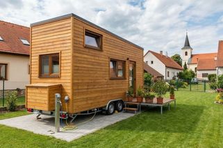 Mobilní domky v Česku neuspěly. Zájemce odrazuje legislativa, nedostupnost hypoték a špatný tepelný komfort