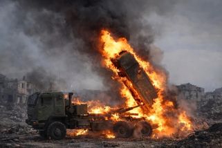 Video: Neobvyklý útok na HIMARS. Experti řeší neznámou ruskou zbraň