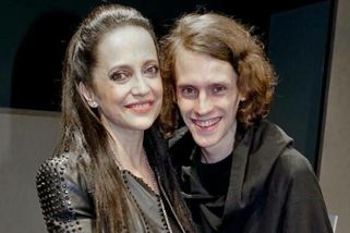 Syn Lucie Bílé Filip Kratochvíl slaví 28. narozeniny. Mladý muž je doslova kopie slavné maminky