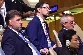 O šašcích, kejklířích a kouzelnících na Pražském h...