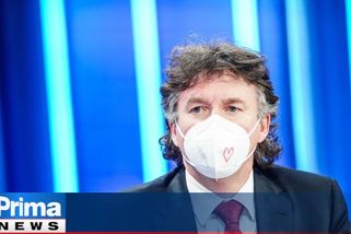 Zbytečný hazard. Covid pasy se ruší předčasně, konec epidemie ještě není, rozčílil se Kubek