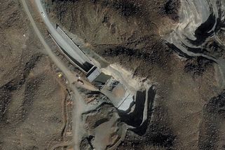 Válka s Íránem je na spadnutí. Očekává se masivní operace - Novinky