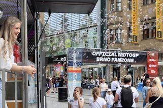 Cenová hladina brněnské MotoGP: pivo za 60 korun, kemp i za šest tisíc - Seznam Zprávy