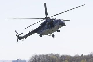 Armáda posílá k hašení nad Hřensko větší vrtulník - Novinky