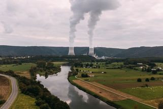 Z jaderné energie se v Česku stalo náboženství. Přitom je drahá a s klimatem nepomůže, říká expert