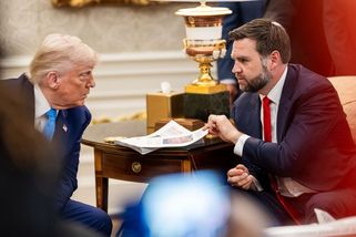 Nezamykejte si účty na sítích, vyzývá americká ambasáda. Nora deportovali - Seznam Zprávy