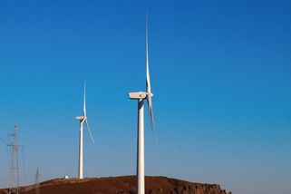 Větrné fiasko: Hladíkovi lobbisté strašili Ruskem, ale hájili své zájmy - Médium.cz