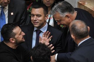 Zelenskyj a Orbán tváří v tvář v Buenos Aires. Debata byla ostrá - Novinky