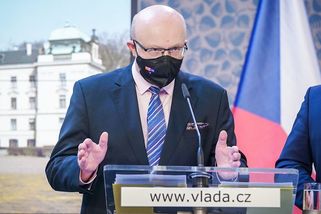 Místo práce v nemocnici zatím Ukrajinka uklízí. Válek slibuje rychlou změnu - Seznam Zprávy