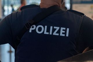 Rakousko šokovala vražda třináctileté dívky, policie zatkla tři Afghánce - Novinky