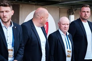 Hašek končí, přichází trenér ze zahraničí: Velké změny v českém fotbale - Médium.cz