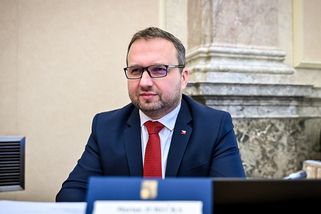 Ministr Jurečka nastínil, které náročné profese budou mít důchodovou úlevu