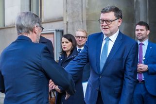 Komentář: To nejsou vaše peníze, milá vládo, ale naše peníze! - fintag.cz