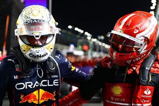 Tak to je bizár! F1 chce za nadávky jezdců dávat tučné pokuty i zákazy startu. Pak podepsala jednu z nejsprostších celebrit - Garáž.cz