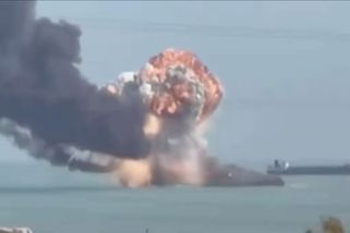 Nové záběry exploze chlouby íránského námořnictva - Seznam Zprávy