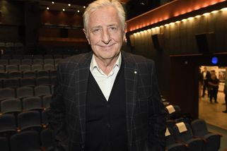 Šokující zpráva ze zákulisí divadla. Karel Heřmánek se měl prát s rakovinou - Super.cz