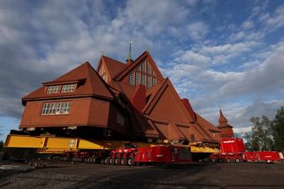 Video: Celý kostel se stěhuje přes švédské město, cesta potrvá dva dny - Seznam Zprávy