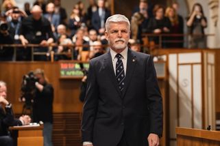 Česko se teprve v říjnu dozví, koho si vlastně zvolilo za prezidenta - Médium.cz