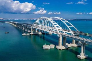 Je třeba zničit spojení Ruska s Krymem, prohlásil Merz - Novinky